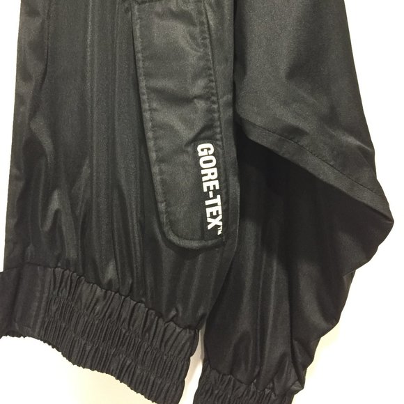 GORE-TEX LIGHTWEIGHT JACKETS SIZE L - Picture 4 of 7